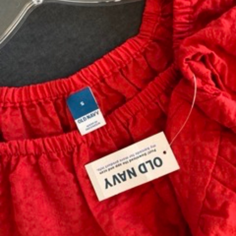 Old Navy Red Blouse Size Small Puff‎ Sleeve NWT - Picture 3 of 5